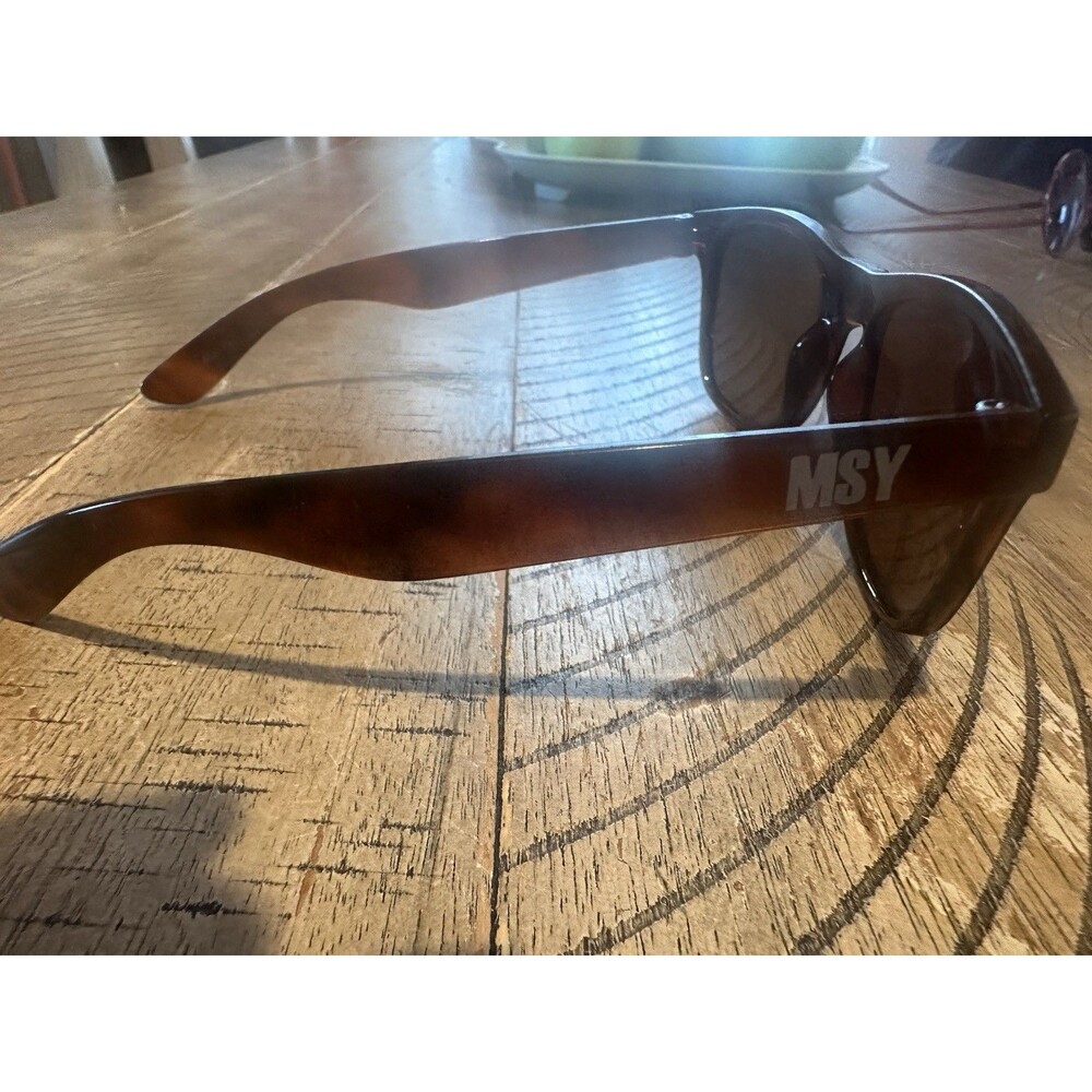 MSY Turtoise Brown Sunglasses - Picture 4 of 4
